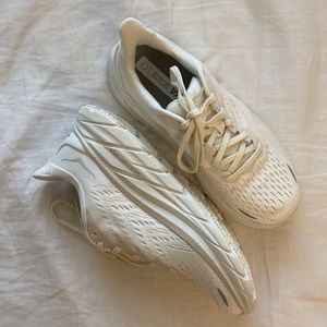 NEW Womens Hoka One One Clifton 8 | Color: White, Size: 7